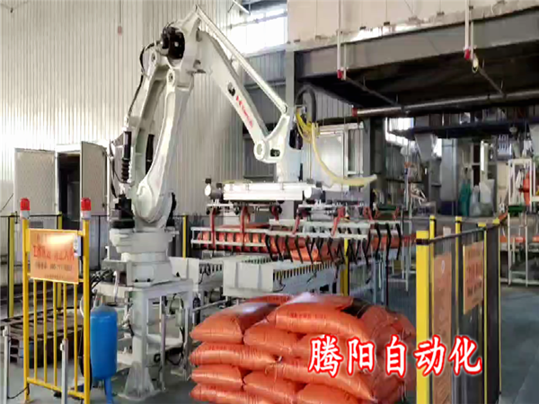 飼料碼垛機器人企業減低人力成本、提高生產效率的必然選擇