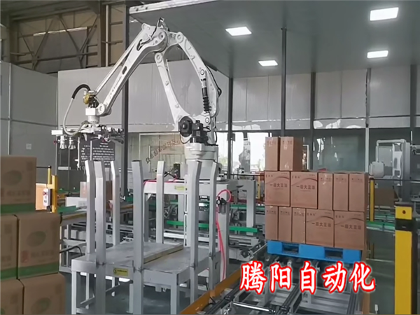 食用油碼垛機器人一臺機器箱裝桶裝都能碼垛